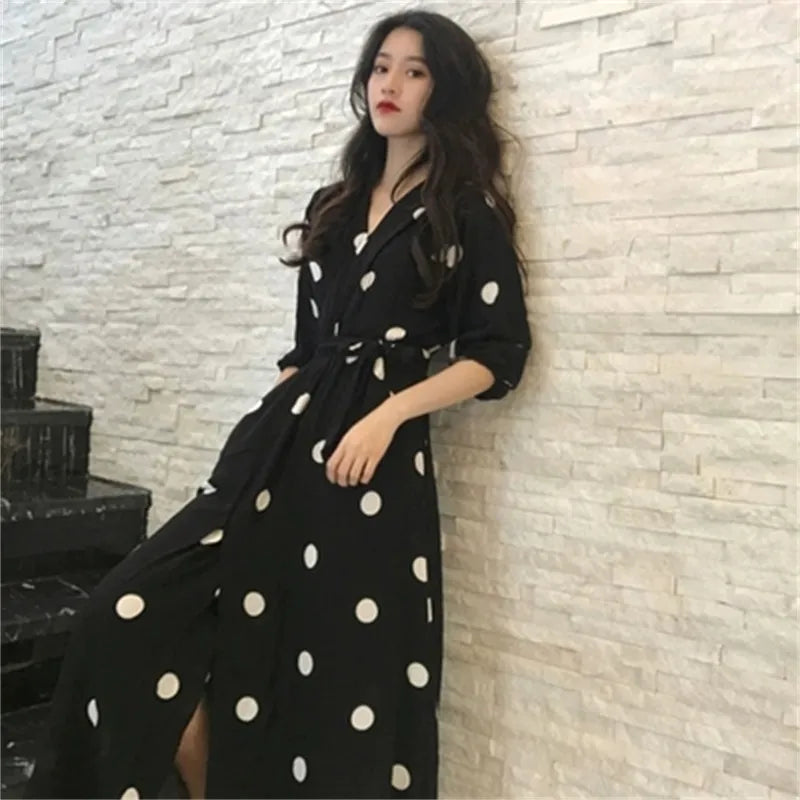 2024 Autumn Fashion Black V-Neck Dress - Vintage Chic Three-Quarter Sleeve Office Style