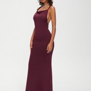 2024 New Y2K Backless Spaghetti Strap Sleeveless Maxi Dress for Effortless Coquette Style