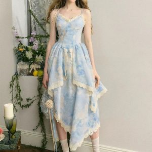 2024 Summer Y2K Aesthetic Midi Dress with Irregular Lace for Elegant Holiday Parties