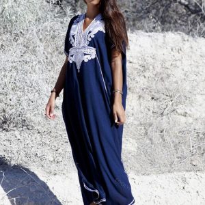 2024 Vintage Embroidery Kaftan Maxi Dress with V-Neck & Batwing Sleeves for Summer Beach Style