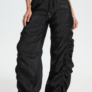 2024 Y2K Aesthetic Black Wrinkled Bottom Cargo Pants for Trendy Street Style