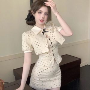 2024 Y2K Fashion Sweet Hot Girl Dot Suit: Bow Short-Sleeve Jacket & Mini Skirt Set