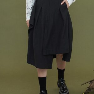 Asymmetrical Black Cargo Skirt for Y2K Fashion Lovers and Coquette Aesthetic Enthusiasts