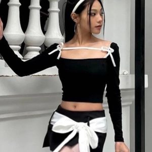 Black Splice Bow Long Sleeve Crop Top for Women - Slim Backless Bodycon Casual Style