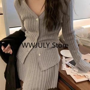 Chic 2024 Autumn Grey Knitted Y2K Aesthetic Cardigan & High Waist Skirt 2-Piece Set