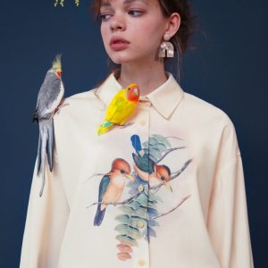 Chic Bird-and-Flower Blouse for a Y2K Aesthetic Look in Nature-Inspired Fashion