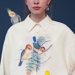 Chic Bird-and-Flower Blouse for a Y2K Aesthetic Look in Nature-Inspired Fashion