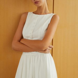 Chic Button-Front Sleeveless Dress with Pockets for Effortless Y2K Aesthetic Style