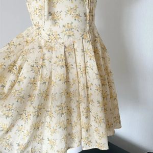 Chic Floral Pleated V-Neck Dress for Women - Y2K Inspired Birthday Party & Prom Outfit