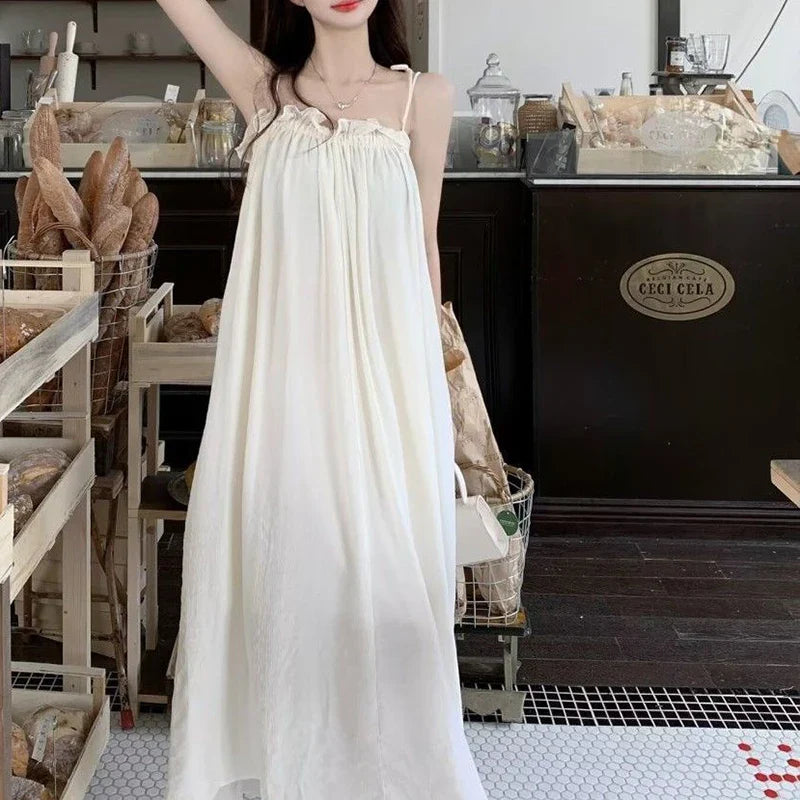 Chic French Style Suspenders Dress - Elegant Waist-Tightening Princess Dress for Spring/Summer 2024