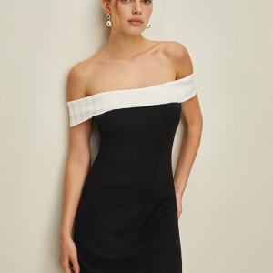 Chic Off-Shoulder Split Knit Dress for Y2K Aesthetic and Coquette Style Outfits