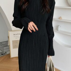 Chic Pleated Long-Sleeved Little Black Dress for Y2K Fashion and Coquette Aesthetic