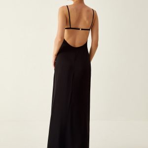 Chic Solid Backless Knit Dress for Effortless Y2K Style and Coquette Aesthetic