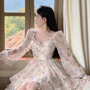 Chic Summer V-Neck Floral Chiffon Dress with Ruffles - Elegant Long Sleeve Mini Dress