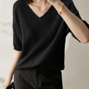 Chic Urban Solid Color V-Neck Knitting Pullover for Y2K Aesthetic Outfits