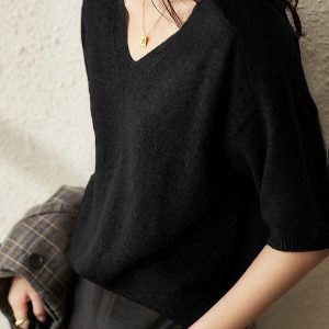 Chic Urban Solid Color V-Neck Knitting Pullover for Y2K Aesthetic Outfits