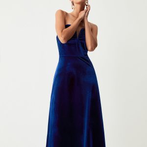 Chic Velvet Bustier Tube Dress for Y2K Fashion Lovers - Elegant and Stylish Evening Wear