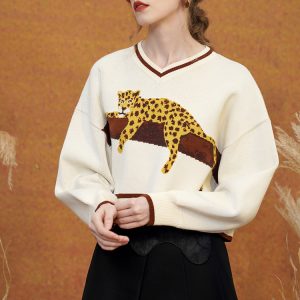 Cozy Leopard Knit Sweatshirt for Y2K Aesthetic and Comfy Casual Outfits