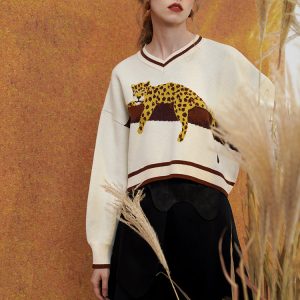 Cozy Leopard Knit Sweatshirt for Y2K Aesthetic and Comfy Casual Outfits