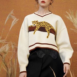 Cozy Leopard Knit Sweatshirt for Y2K Aesthetic and Comfy Casual Outfits