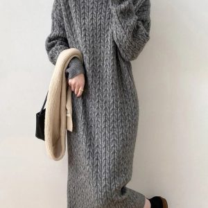 Cozy Retro Knitted Long Dress with Turtleneck and Loose Sleeves - Elegant Women's Knitwear Cover Up