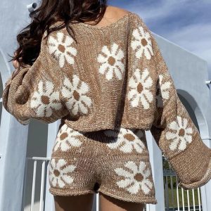 Cozy Two Piece Set: Women's Autumn Long Sleeve Sweater Top & Loose Shorts Tracksuit