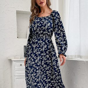 Cozy Women's Long-Sleeved Y2K Dress: Trendy Fashion for Comfy Aesthetic Outfits