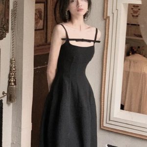 Elegant A-Line Spaghetti Strap Summer Dress for Women - Slim Fit Sleeveless Party Outfit