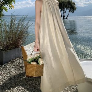 Elegant Apricot Sleeveless Halter Dress with Pleats - Y2K Aesthetic Summer Fashion 2024