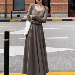 Elegant Black Knitted Midi Dress for Women - Y2K Fashion, Cute & Chic Vintage Style Dress