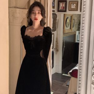 Elegant Black Velvet Midi Dress with Lace Details - Y2K Casual Korean Fashion for Parties