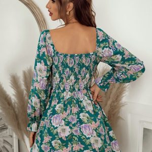 Elegant Floral A-Line Dress with Square Collar and Petal Sleeves - Boho Summer Style 2022