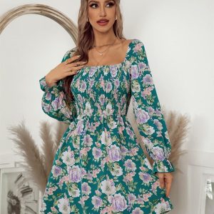 Elegant Floral A-Line Dress with Square Collar and Petal Sleeves - Boho Summer Style 2022