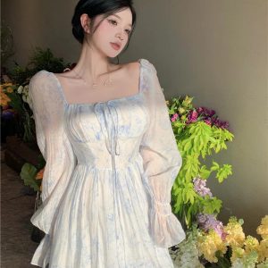 Elegant French Retro Square Collar Blue Long-Sleeved Princess Dress - Bohemian Floral Aesthetic