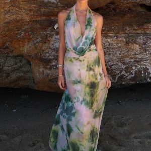 Elegant Halter Backless Maxi Dress with Straps and Matching Skirt for Summer Parties 2024