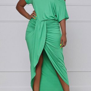 Elegant One-Shoulder Pleated Dress in Y2K Aesthetic for Chic and Stylish Outfits