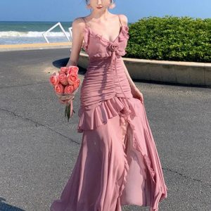 Elegant Pink Ruffled Spaghetti Strap Dress - Vintage Pleated Summer Beach Outfit for Women