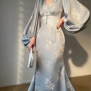 Elegant V-Neck Mermaid Dress with Long Sleeves - Chic Runway Party Robe for Spring/Summer 2024