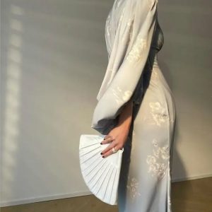 Elegant V-Neck Mermaid Dress with Long Sleeves - Chic Runway Party Robe for Spring/Summer 2024