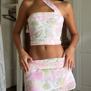 Floral Y2K Aesthetic 2-Piece Set: Sleeveless Backless Halter Crop Top & Mini Skirt for Parties