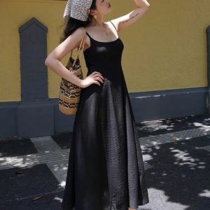 French Style A-Line Midi Dress with Pockets - Solid Spaghetti Strap Casual Summer Fashion