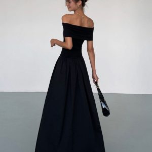 Frenchy Solid Off-Shoulder Maxi Dress - Y2K Aesthetic Fashion for Effortless Style