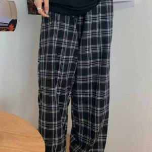 Hinley Plaid Oversized Trousers for Y2K Aesthetic and Grunge Style Outfits