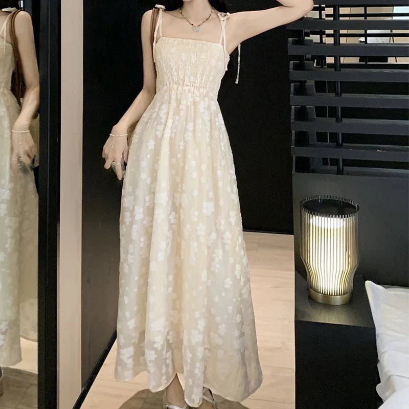 Korean Style Sweet Embroidered Dress - Elegant Waist-Tightening Vintage Princess Dress for Spring/Summer 2024