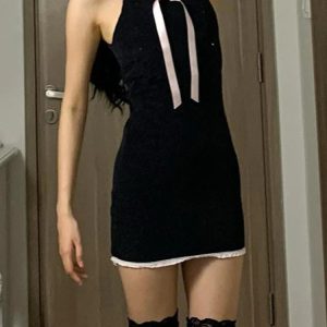 Lace Splice Mini Dress with Bow - Backless Black Bodycon for Elegant Evening Parties