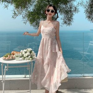 Lady Y2K Pink Suspender Skirt - Chiffon Beach Dress for Seaside Holidays