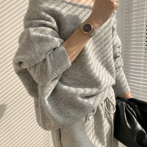 One-Shoulder Loose Knit Sweater: Y2K Aesthetic Long-Sleeve Top for Cozy Style