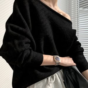 One-Shoulder Loose Knit Sweater: Y2K Aesthetic Long-Sleeve Top for Cozy Style