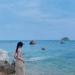 Seaside Vacation Dress: Classy Flowy Fairy Skirt for Aesthetic Photography Moments