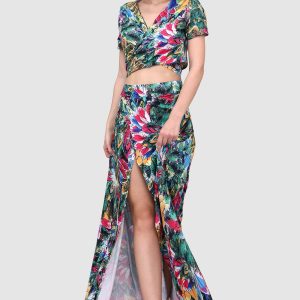 V-Neck Crop Tied Top & Front Slit Skirt - Y2K Aesthetic Outfit for Trendy Looks